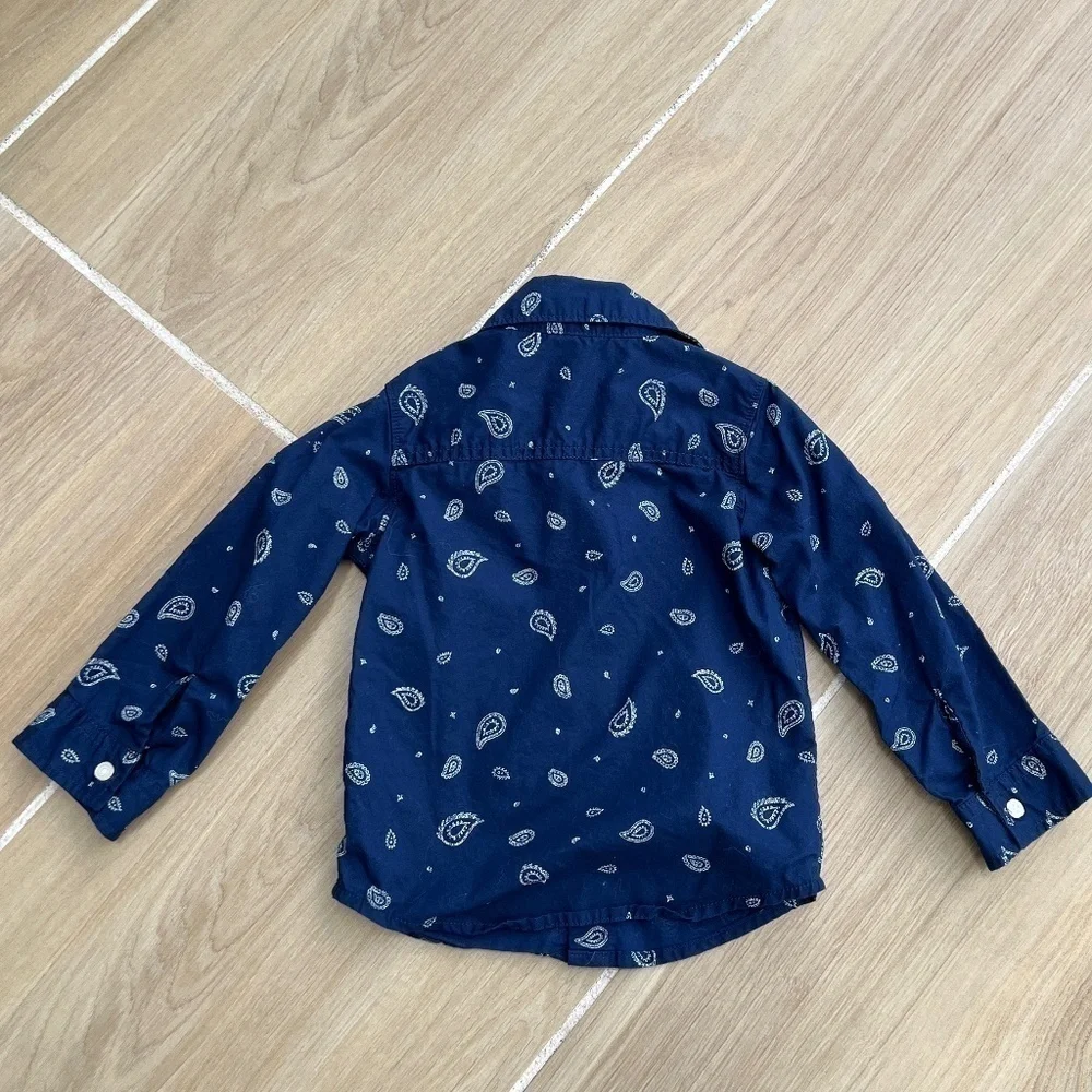 Carter's Size 18 Months Boys Button Down Shirt Bundle Navy & White Long Sleeves